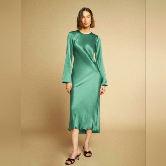 Reformation Davina dress in Bottle Green - Picture 1 of 5